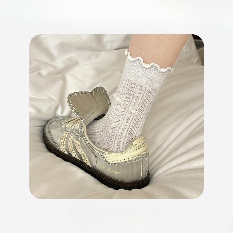 Women's Summer Solid Color Lace Ballet Style Boneless Tube Pile Socks