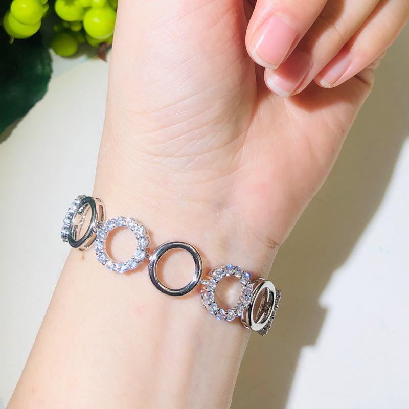 S0166 Prosta bransoletka pierścionek z cyrkoniami mikro-inkrustowanymi, miedź przyjazna środowisku galwanizowana prawdziwym białym złotem, biżuteria na rękę