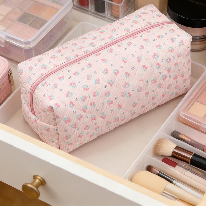 Elegant Floral Shaped Makeup Bag Practical Polyester Large Capacity Cosmetic Bag For Cosmetics And Travel Essential