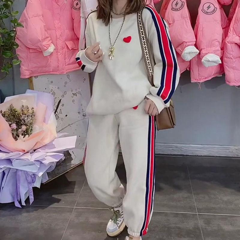 Women's Plus Size Casual Sports Set: 2025 Autumn/Winter Fashionable Loose Two-Piece for Commuting