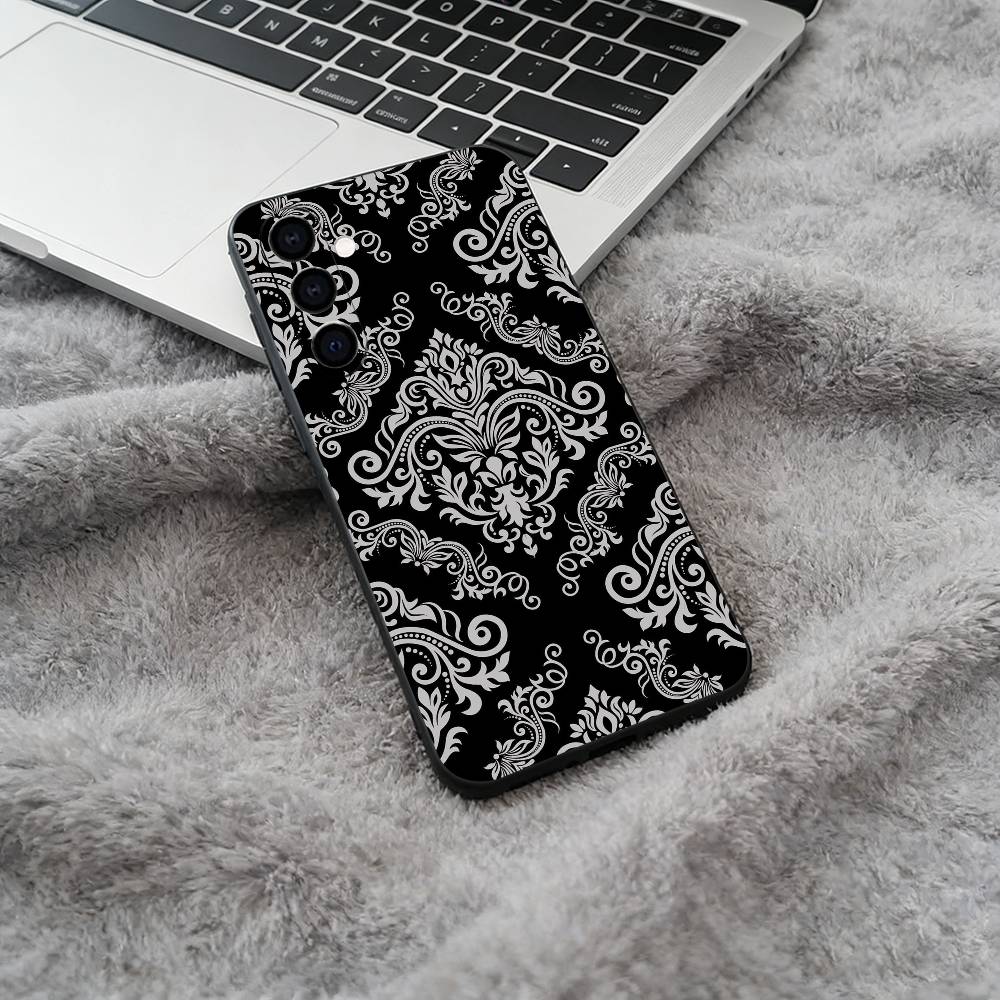 

Bandana Pattern Soft Silicone phone Case for Samsung Galaxy A73/A71/A72/A70/A53/A52/A51 - Black Samsung a30 a20