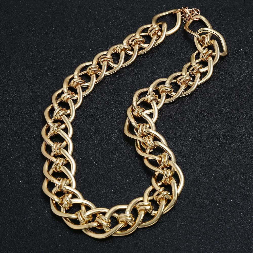 Metal Pendant Necklace Geometric Chain With Stylish Look For Everyday Use