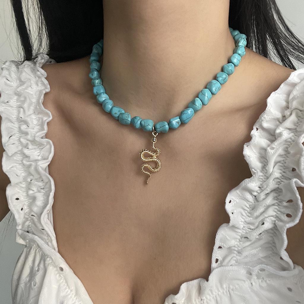 Bohemian Style Evil Eye Turquoise Necklace Irregular Beaded Choker Western Fashion Jewelry For Women Trendy Accessory
