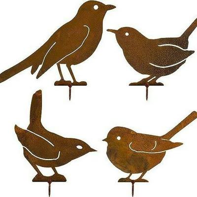 Rustikales Metall-Vogel-Silhouette-Set: 4-teilige Outdoor-Gartenhof-Dekoration
