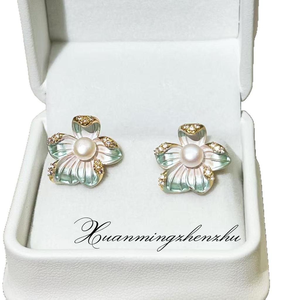 Natural Freshwater Pearl Earrings with 18K Gold Plated Frosted Flower Design and S925 Sterling Silver Needle