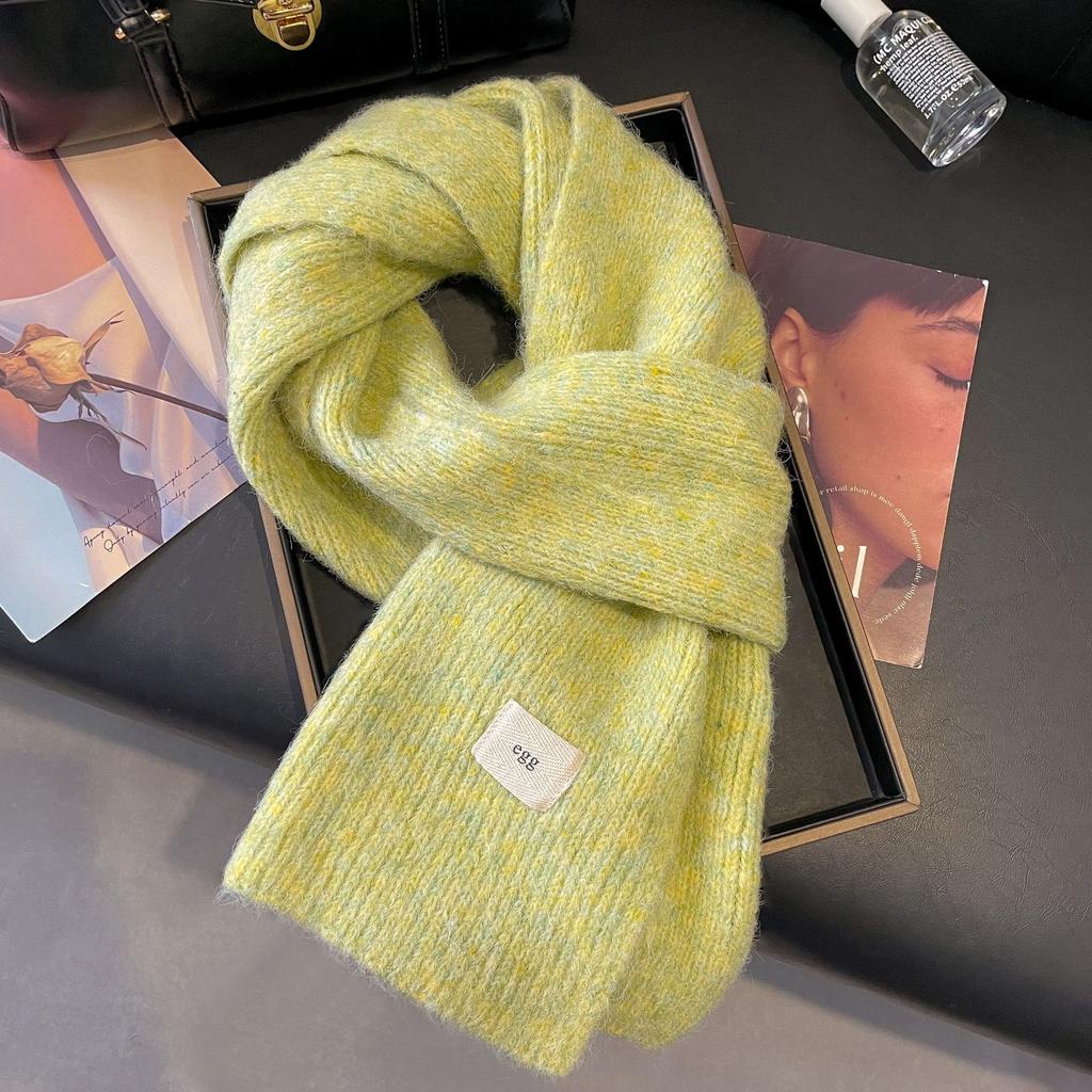 Premium deep sea blue soft waxy knitted small scarf women's winter Korean version versatile student couple warm wool scarf tide