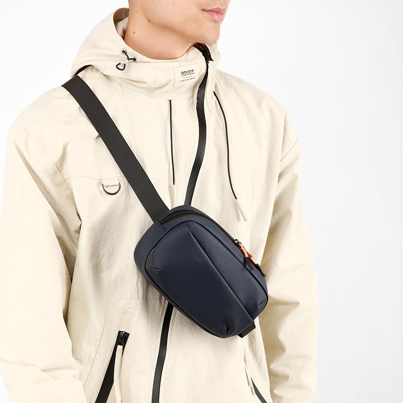 Crossbody bag men's breast bag sports running small satchel fashion multi-functional shoulder bag fanny pack trend sports