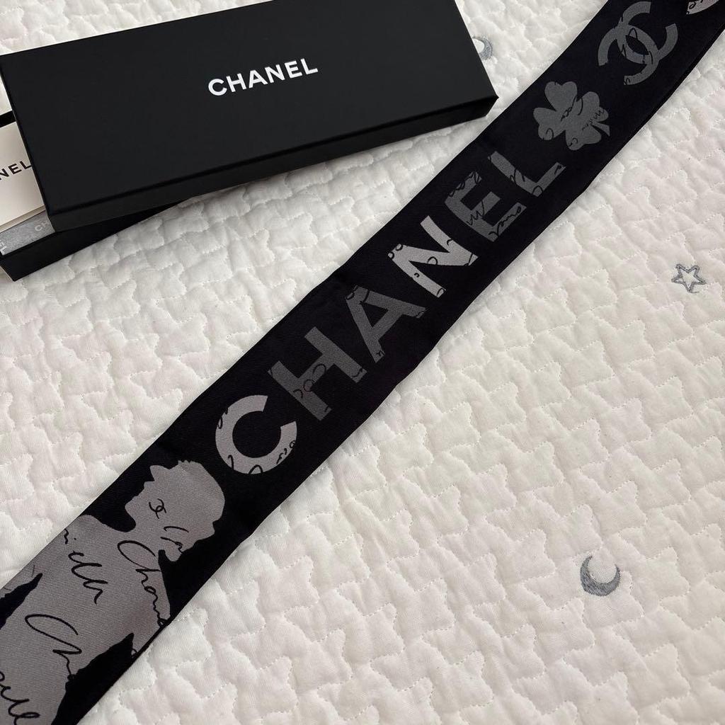 Used CHANEL bandana, new and unused