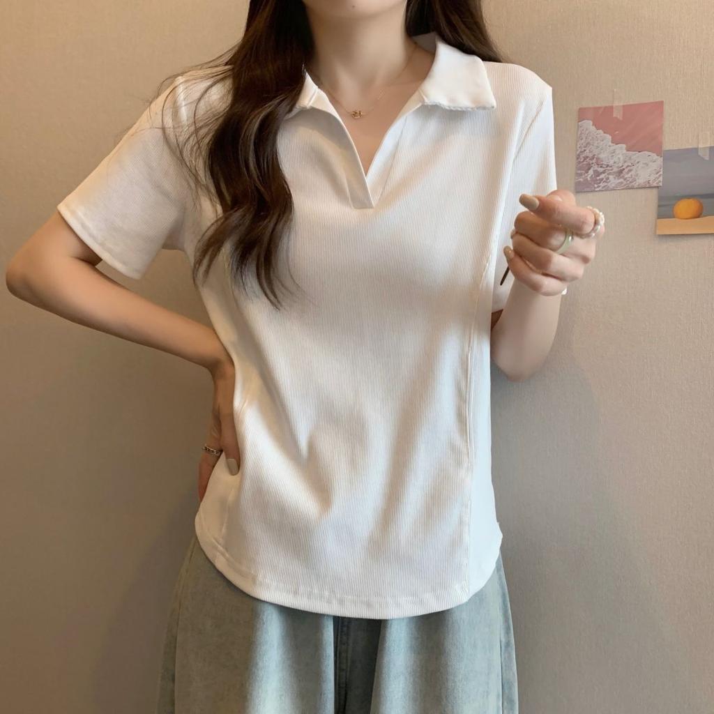 Damen Weiß Geripptes Poloshirt Kurzarm Schmal Geschnitten Lässig V-Ausschnitt Tägliches Oberteil