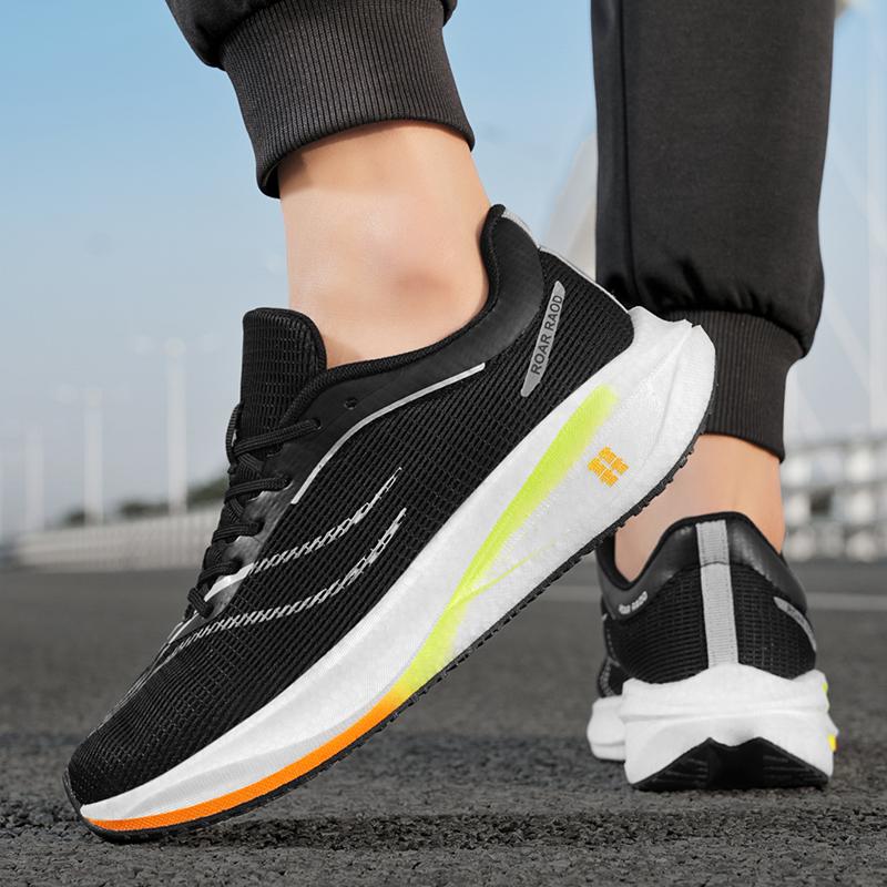 Men's casual sports shoes breathable four season outdoor soft sole comfort fashion racing running shoes students speed sneakers