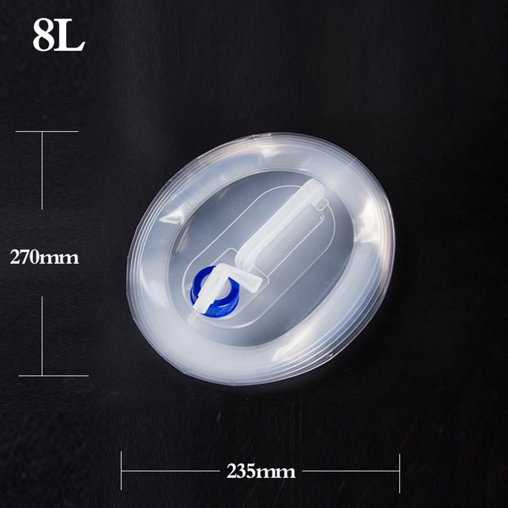 Tragbarer faltbarer Wasserbehälter mit großem Fassungsvermögen und Zapfhahn. Camping-Wasserspeicher-Trägerkrug