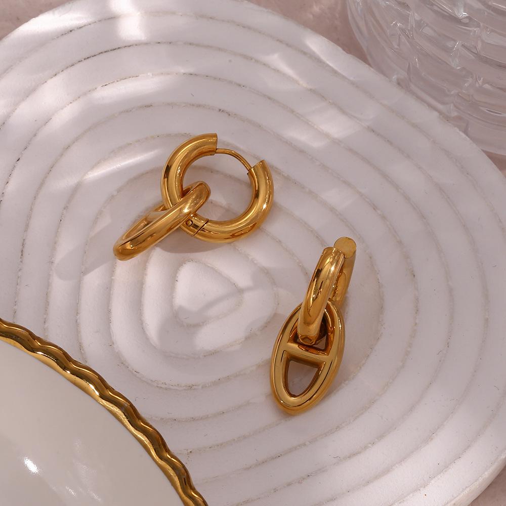 18K Gold Schweinenasen-Anhänger Ohrringe - Europäisch & Amerikanisch Minimalistisch Titanstahl Nischendesign