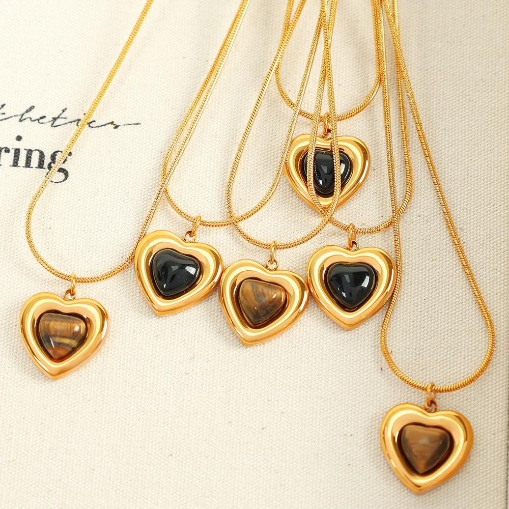 French Retro Niche Design Glass Stone Tiger'S Eye Stone Love Jewelry Set Women'S Simple High-End Clavicle Neck Chain
