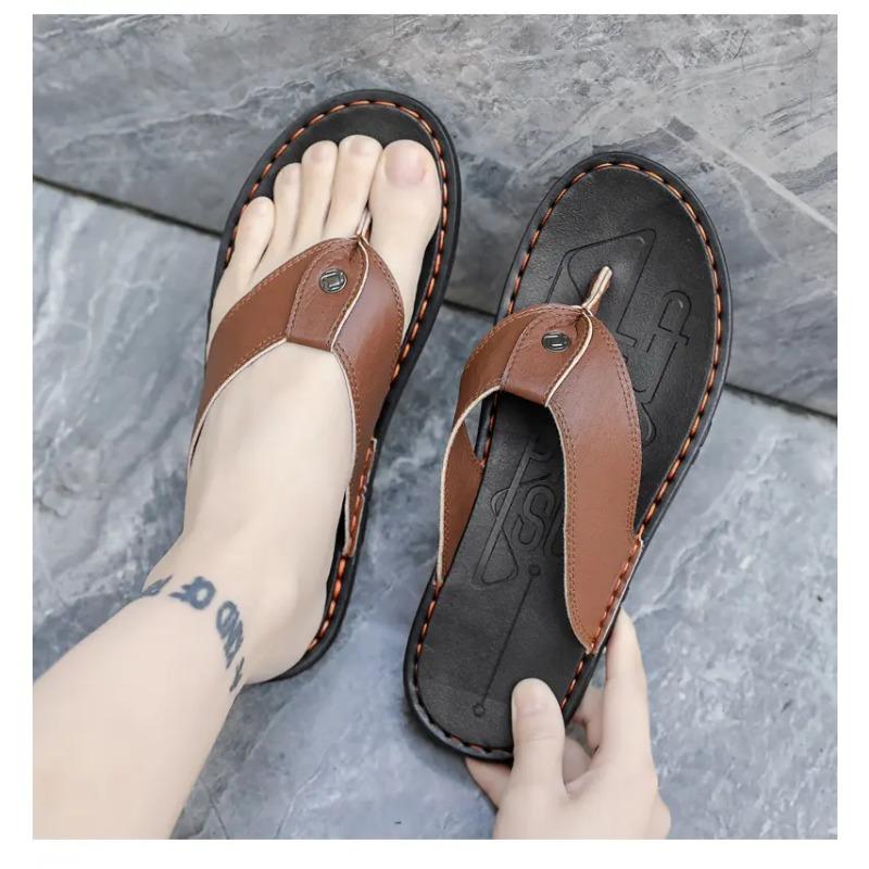 Handmade Leather Slippers Summer Fashion Men Flip Flops Outdoor Slippers Breathable Comfortable Men Flip-Flops Holiday Non Slip