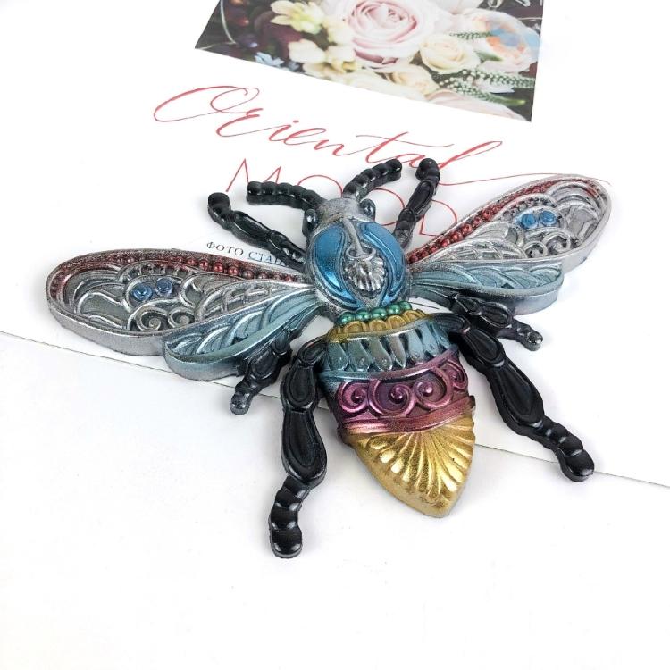 Semi-stereoscopic Large Bees Silicone Mold for DIY Keychain Epoxy Resin Jewelry