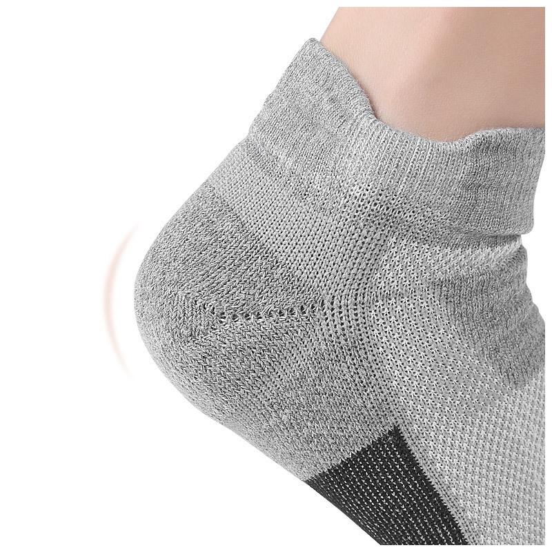 Non-Slip Shock Absorption Basketball Socks - Breathable, Thick Terry Loop, Short Crew for Outdoor Training & Running