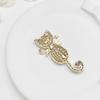 Korean-inspired Rhinestone Kitten Brooch: Cute, Fashionable Cardigan Pin & Suit Accessory for Men and Women