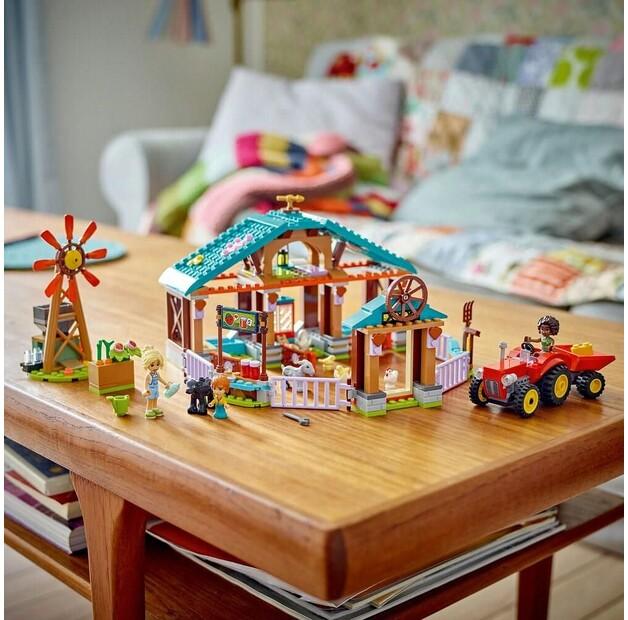 LEGO Friends 42617 Farm Animal Sanctuary
