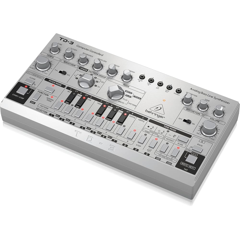 Behringer TD-3-SR analog bass line synthesizer