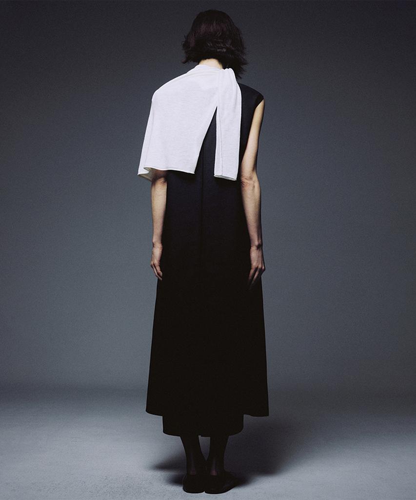 Umamung Back Pleats Linen Dress_Black