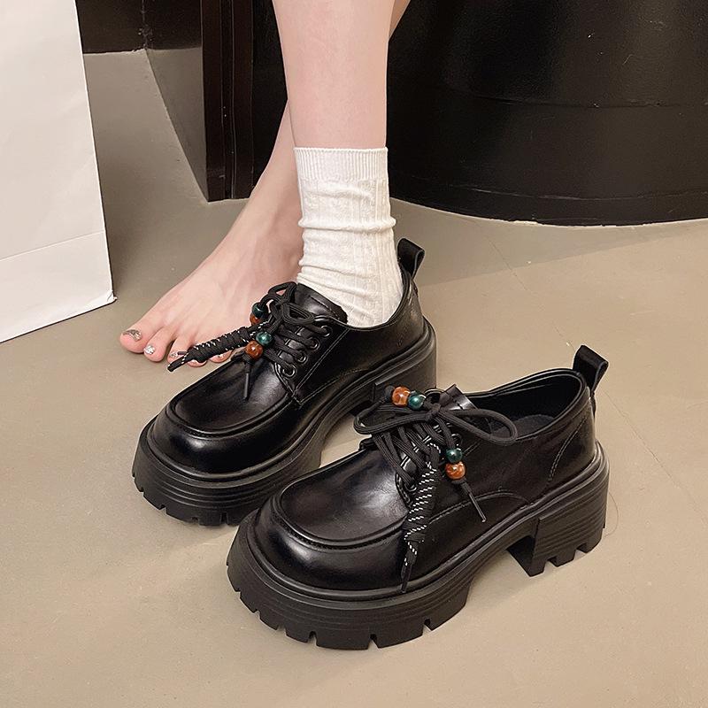 Large Size British Style Small Leather Shoes Women's Autumn 2025 New Versatile Thick Sole Heightening Lace-up Single Shoes Retro Loafer