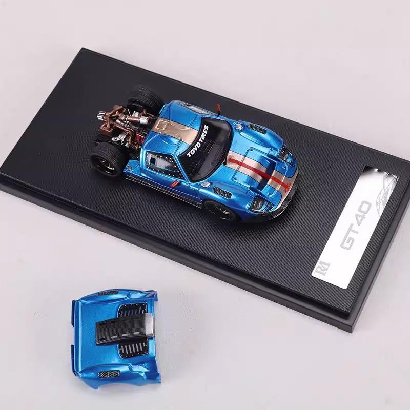 New In Stock Rm 1:64 Ford Gt40 Racing Car Alloy Miniature Die-Casting Model Magnetic Suction Machine Cover Car Toys Kids Gift