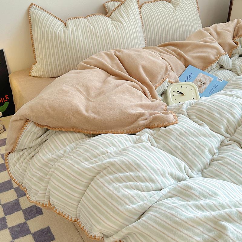 

Мягкий и пушистый бархатный комплект постельного белья из 4 предметов цвета таро: Плотный, Теплый, Двусторонний Коралловый Флис для Осени и Зимы 1.2m Flat Sheet 3pcs Set | Fits 150x200