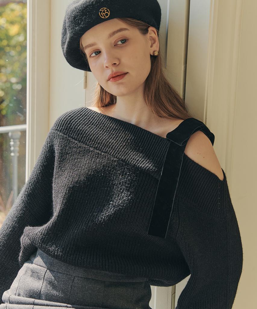 ZEROSTREET [4 Colors] Ribbon Asymmetrical Off-Shoulder Sweater