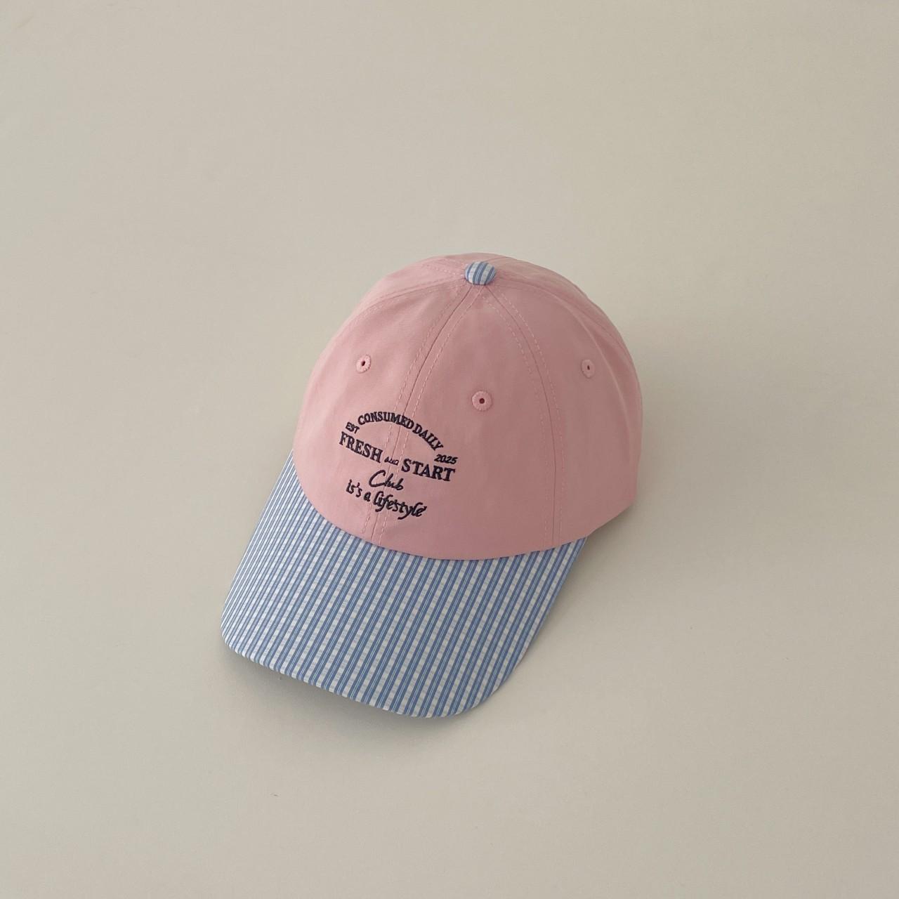 

Spring and Summer New Plaid Hat Fashionable Splicing Letter Embroidered Baseball Hat Adult Versatile Casual Baseball Cap Trendy Adult (56-58cm)