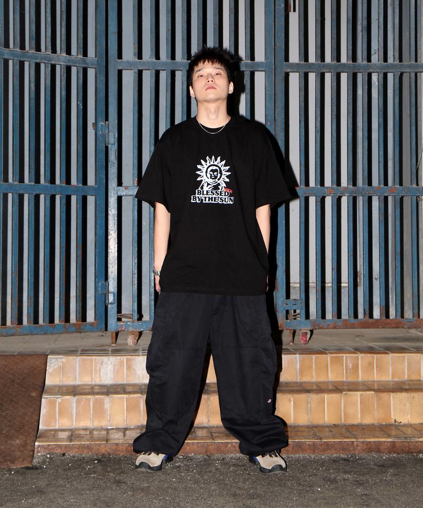 Keuligeon Blessed By The Sun 20S Semi-Oversized Short-Sleeve T-Shirt Black