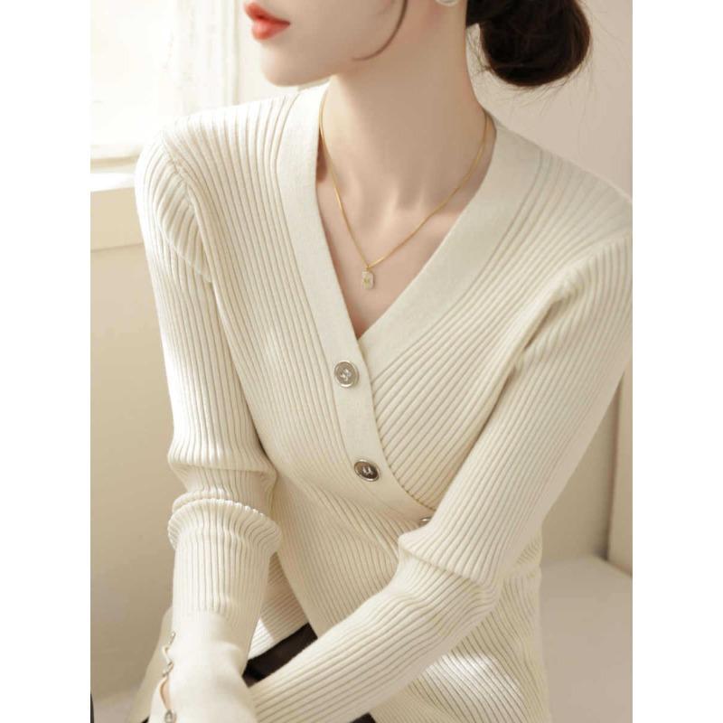 Lazy wind knitted sweater women's summer new long-sleeved high-end super good-looking bottom top
