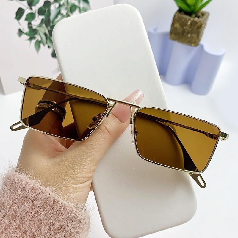 Full Frame Sunglasses for Women Men Creative European and American Personalized INS Women's Sunglasses Small Box