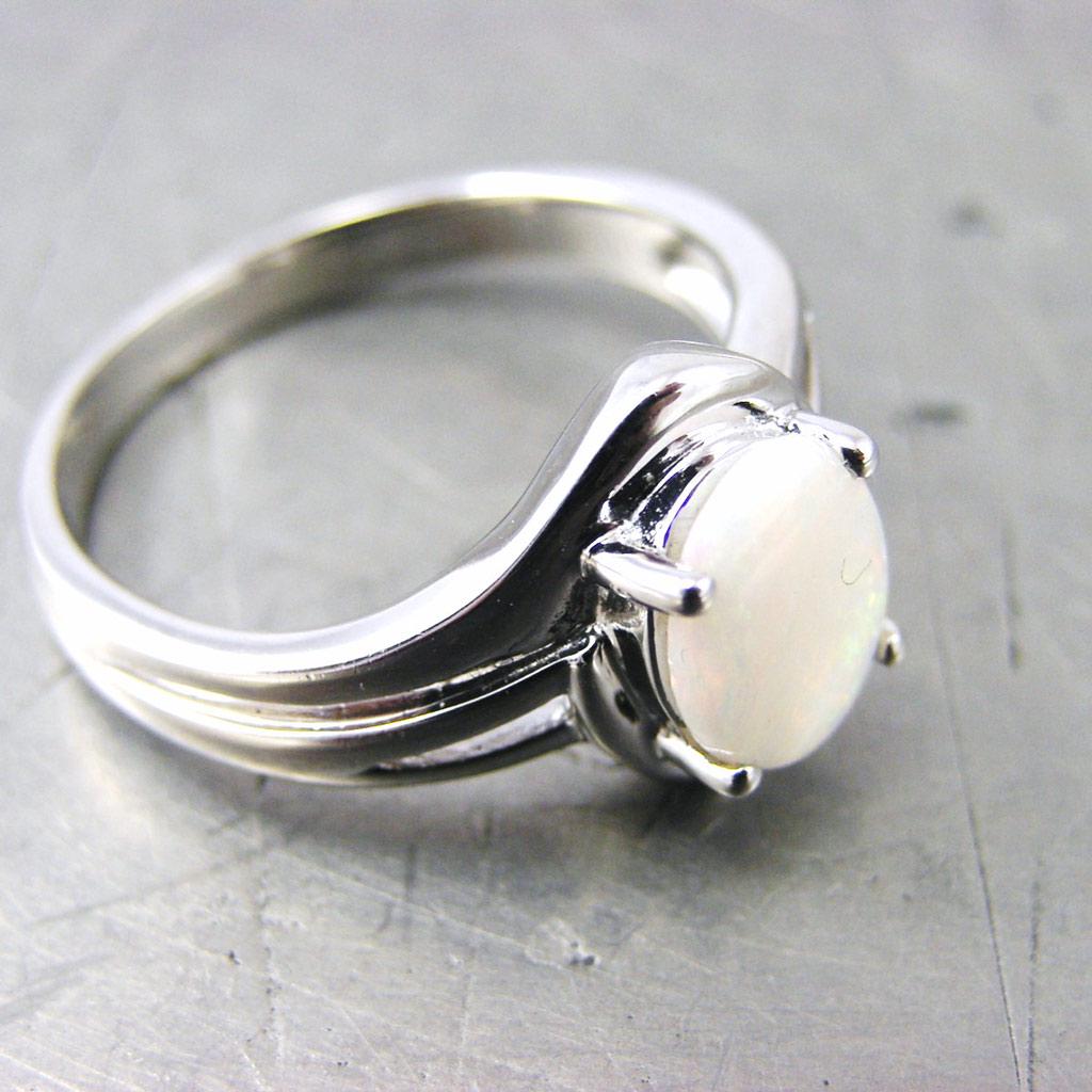Silver Ring 'Goddess Opal' White Silver (rhodium) - 9x7 Mm