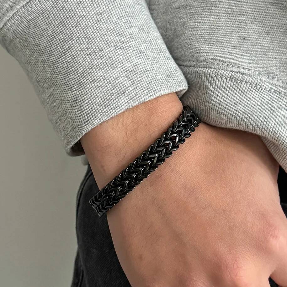 Salircon Hip Hop Punk Stainless Steel Braided Double Row Front Rear Fish Scale Titanium Steel Magnetic Buckle Bracelet Jewelry