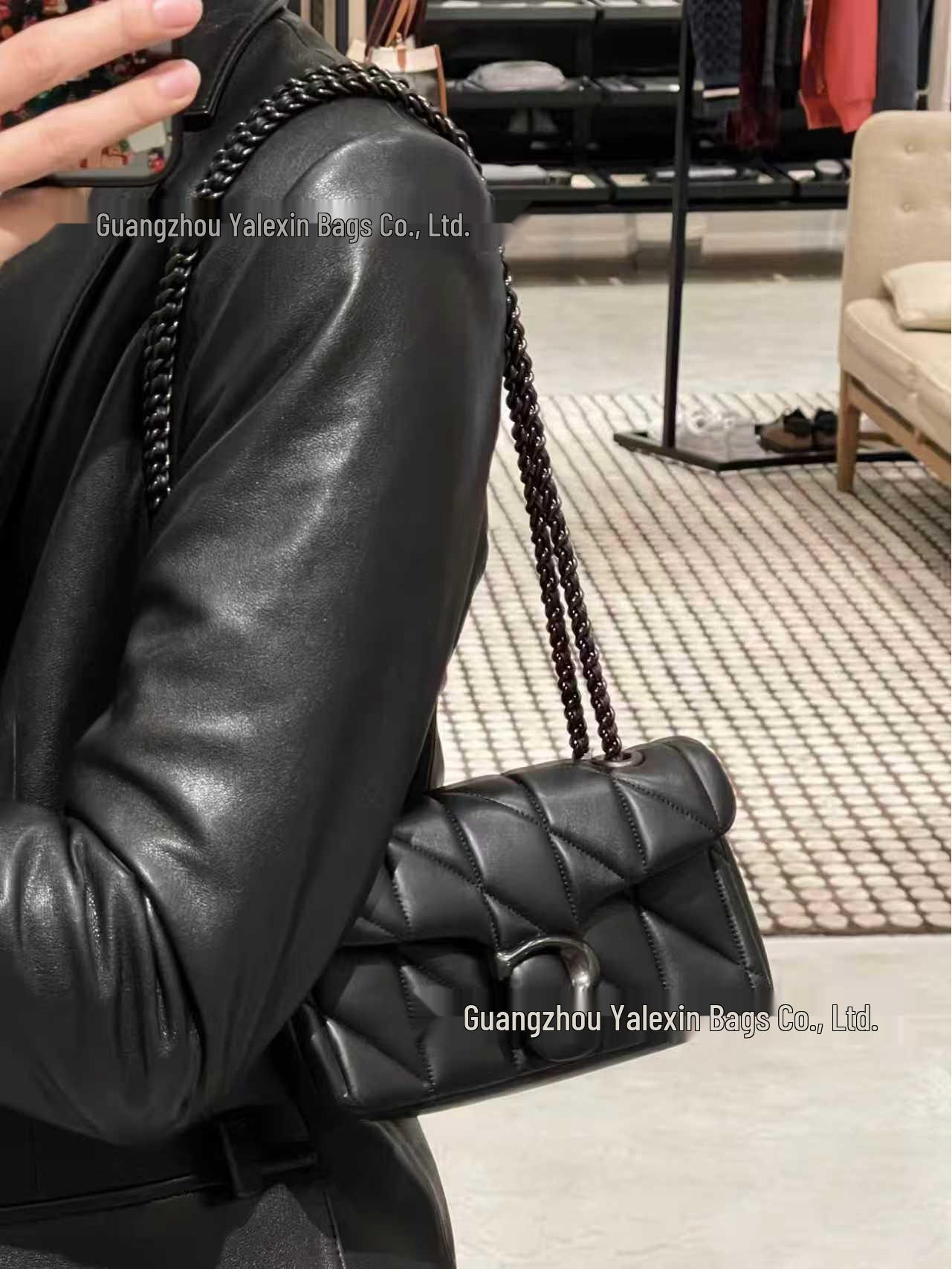 

Koujia Tabby26 Dionysus Genuine Leather Crossbody Handbag: High-Quality Diamond Pattern, Fashion Trend Shoulder/Underarm Bag. Small 20*7*10