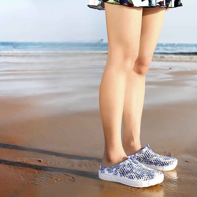 Sandalias huecas de verano para mujer, zapatillas transpirables, zuecos antideslizantes para mujer