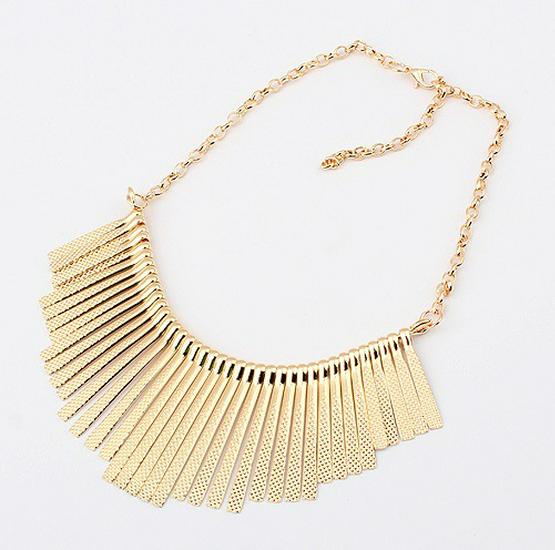 Exaggerated Punk Tassel Necklace – European & American Geometric Metal Fan-Shaped Clavicle Chain for Women