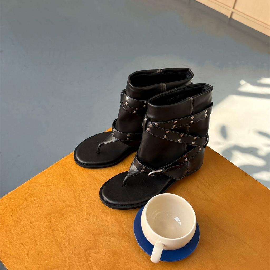 Black Leather Toe Sandals Willow Versatile Spring And Summer Height Increase Spice Girl Round Head Pants Cool Boots Women'S Riveting