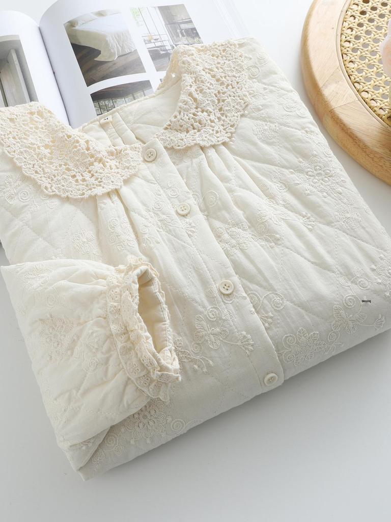 Women's Retro Lace Trim Jacquard Long Sleeve Quilted Shirt - Winter 2025 Edition