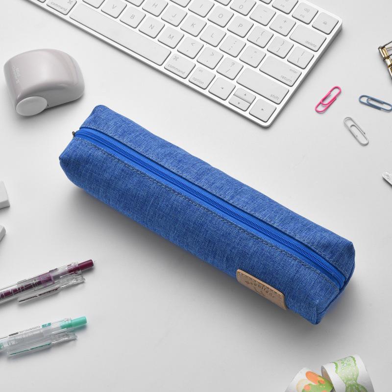 

Minimalist Multi-Functional Pencil Bag for Students - Small, Square, Dirt-Resistant Design for Junior High, High School & Primary School Use синий