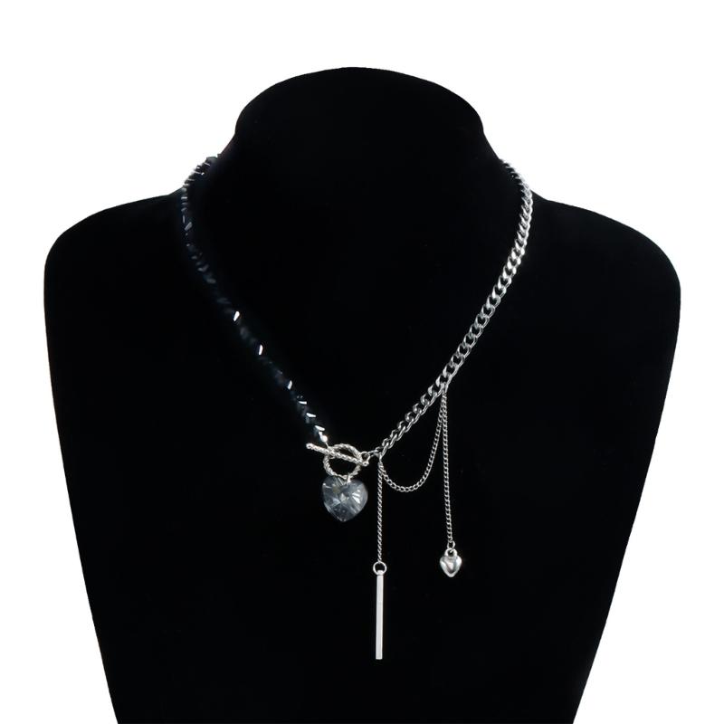 Lightweight Comfortable Alloy Heart Shaped Necklace  Mirrored Glass Crystal Beads Clavicle Chain For Daily Wear