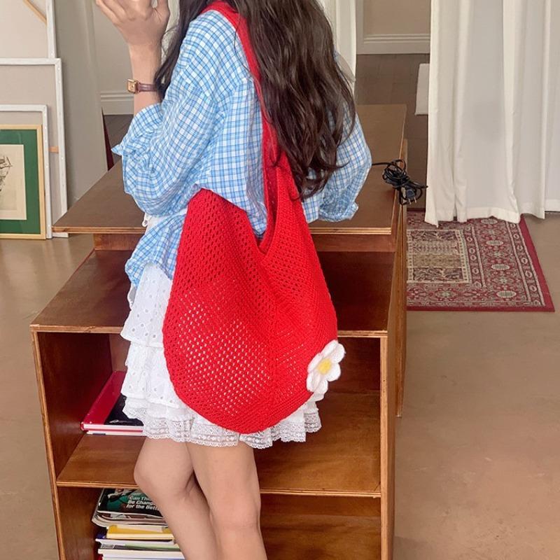 Large-capacity Seaside Vacation Flower-knitted Beach Bag Fashionable Single-shoulder Commuter Tote Bag