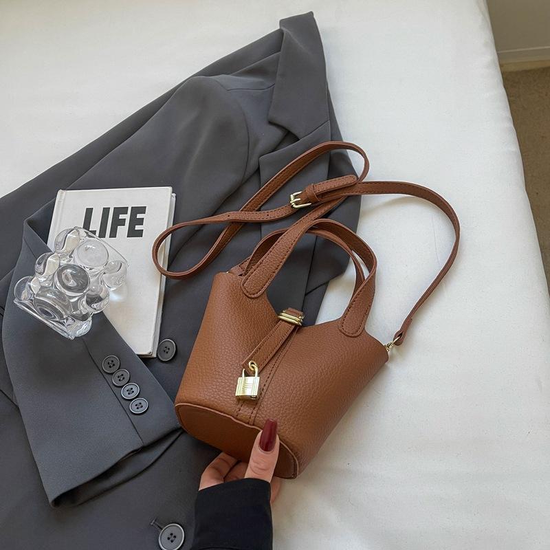 New High-end Lychee Pattern Small Lock Mother Bucket Bag Portable Single Shoulder Oblique Span Women's Bag