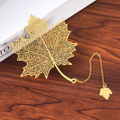 Marcadores de página em formato de folha dourada com borla, marcadores de livros em formato de lótus vazado, artigos de papelaria para estudantes, material de escritório e escola, presentes