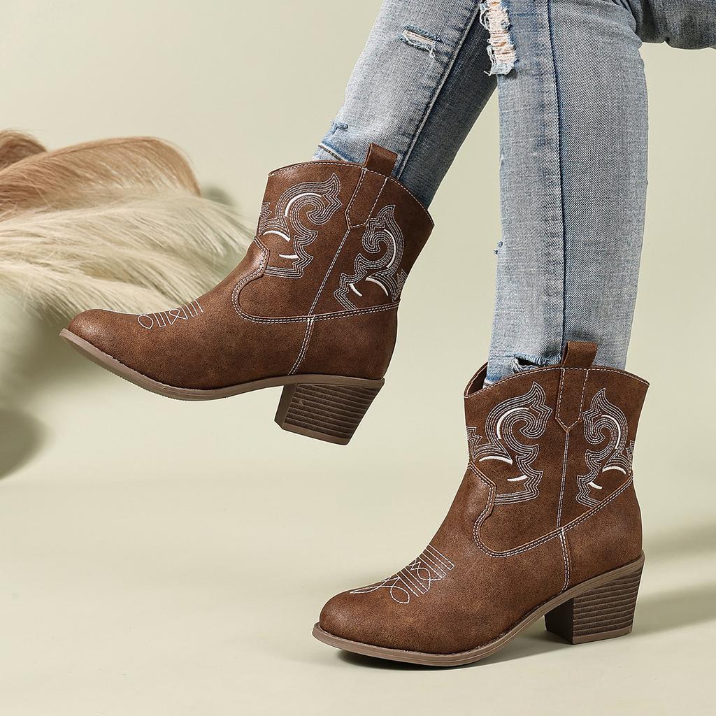 Wind Western Cowboy Boots Fashion Embroidery Boots Thick Heel Round Head Versatile Simple Women'S Short Boots