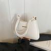 Elegant And Fashionable Crossbody Bag For Stylish Commuting In Versatile Colors
