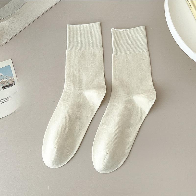 Female Summer Thin Simple Pure Color Loose Mouth Boneless Breathable Moon In The Tube Stack Socks