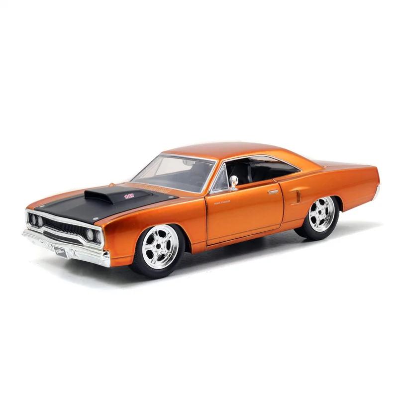 

Джада 1:24 Dom s 1970 Plymouth Road Runner машина Лита Металеві іграшки для хлопчиків