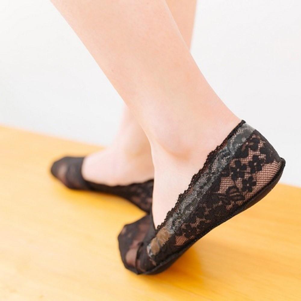 Breathable Fabric Invisible Socks Lace Design Non-Slip Socks Transparent Low Cut Socks  Summer Wear