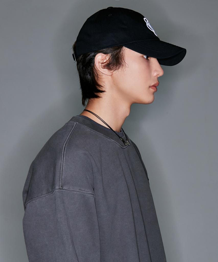 ATTENTIONROW Big Flower Logo Embroidered Ball Cap (Black)